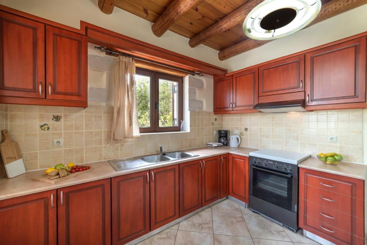 Scenery Villa Vamos 2 外观 照片